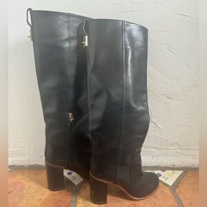 Fendi Leather Boots Made in Italy